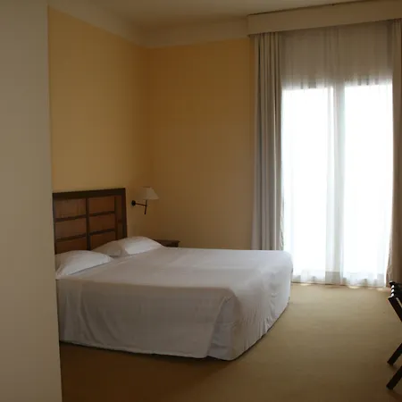 Punta San Martino Hotell 4*