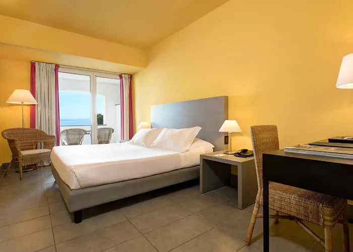 Punta San Martino 4*