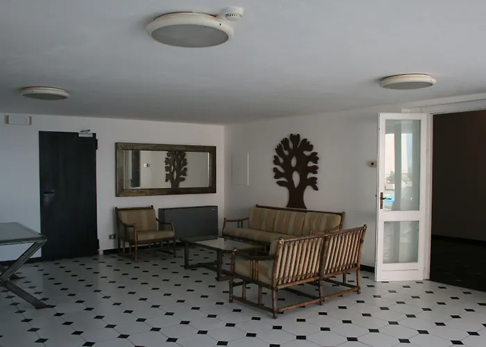 Punta San Martino Отель Аренцано