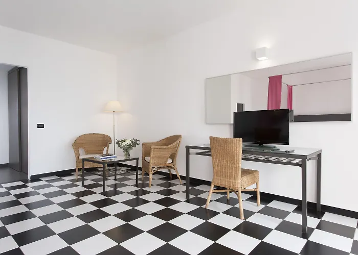 Punta San Martino 4* Аренцано