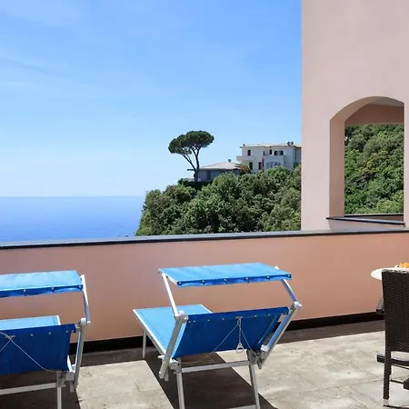 Punta San Martino 4* Arenzano