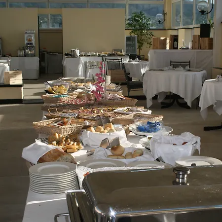 ホテル Punta San Martino 4*