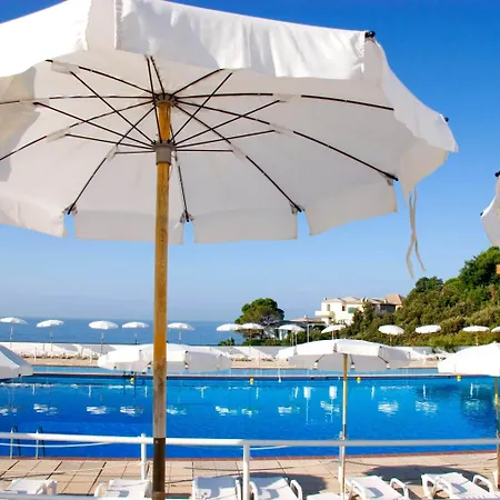 ホテル Punta San Martino 4*
