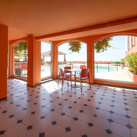 Punta San Martino Otel