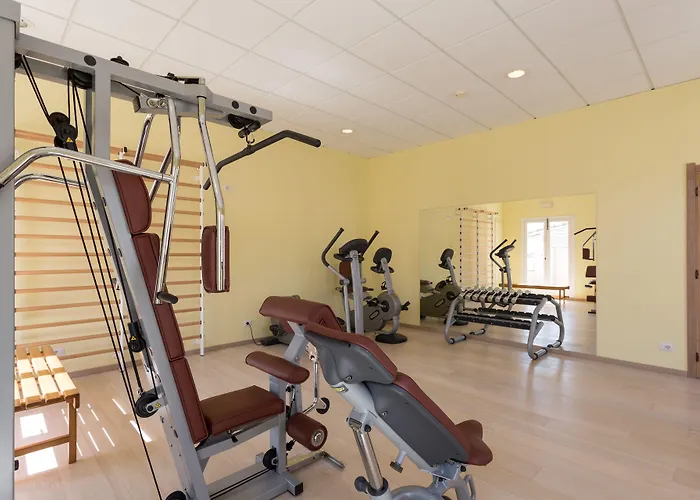 Punta San Martino فندق أرنزانو