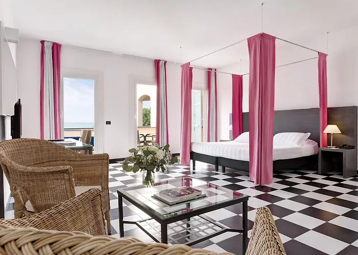 Punta San Martino فندق أرنزانو