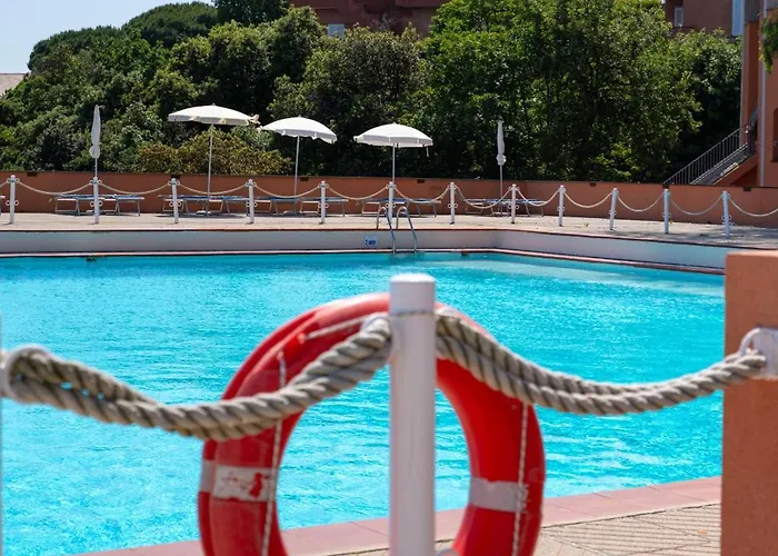 فندق Punta San Martino 4*