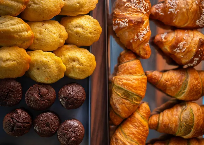 Punta San Martino فندق 4*