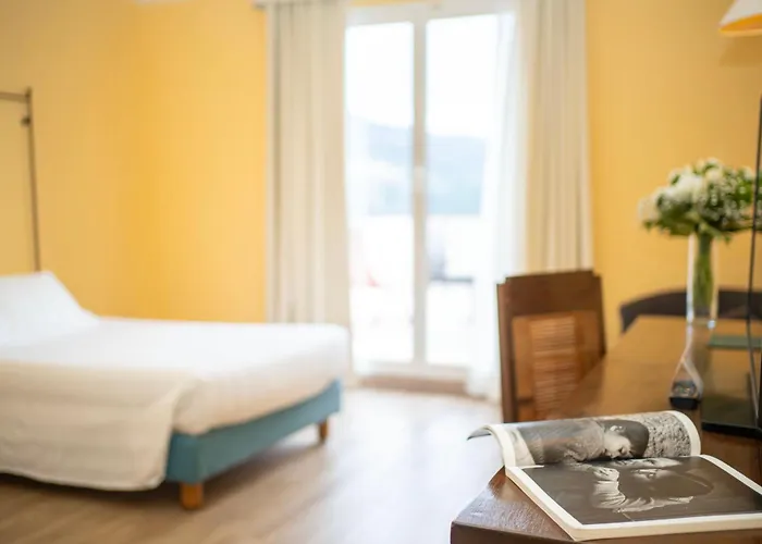 فندق Punta San Martino 4*